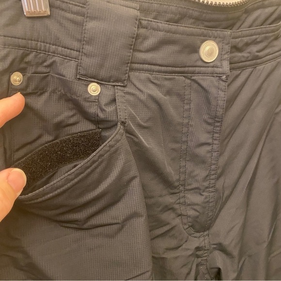 Obermeyer Size 6 Gypsy Ski Snowboard Snow Pants Black Lined Logo High Rise - Picture 6 of 15